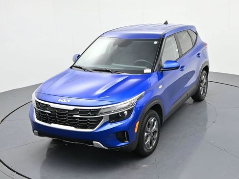 Used 2024 Kia Seltos LX image 17