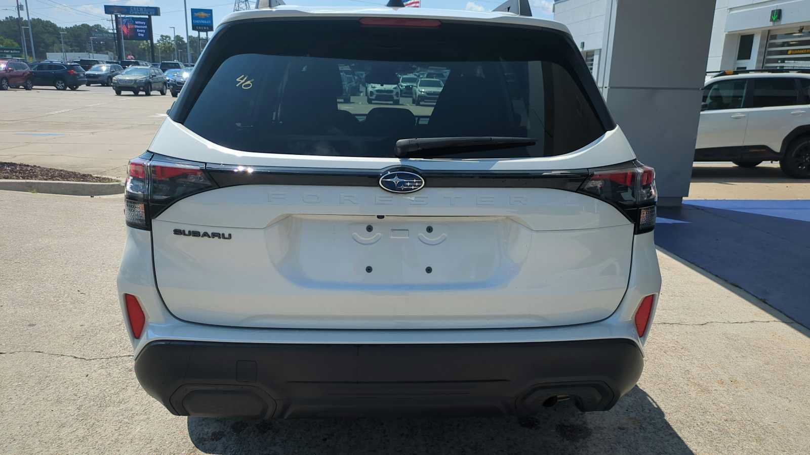 Certified 2025 Subaru Forester Premium AWD/4WD image 40