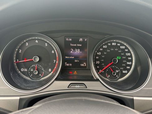 Used 2019 Volkswagen Atlas S FWD image 18