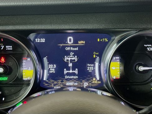 Used 2023 Jeep Wrangler Unlimited Sahara AWD/4WD image 18