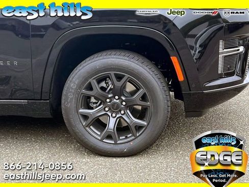 New 2026 Jeep Grand Wagoneer Limited AWD/4WD image 3