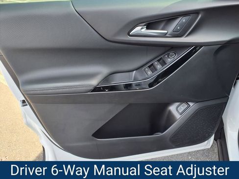 New 2026 Chevrolet Equinox LT image 16