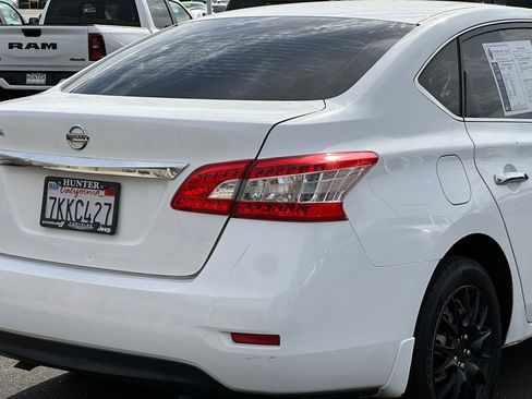 Used 2015 Nissan Sentra S image 7