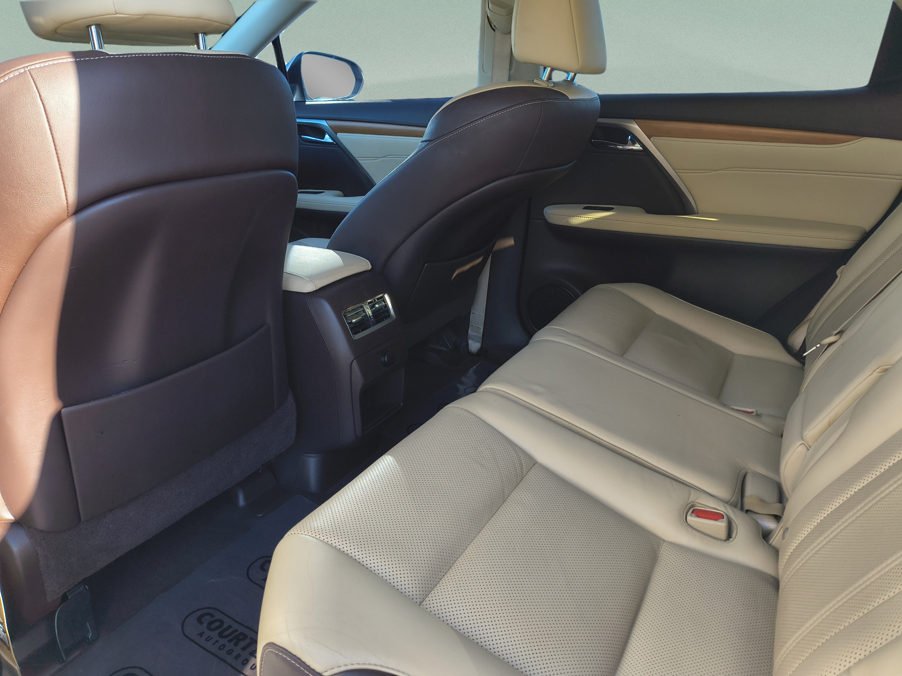 Used 2016 Lexus RX 350 FWD w/ Premium Package image 17