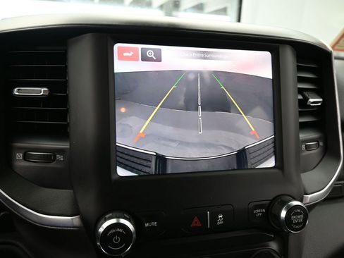 Used 2024 RAM 2500 Big Horn image 19