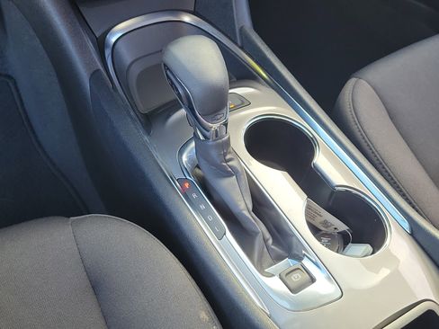 Used 2024 Chevrolet Malibu LT FWD image 27