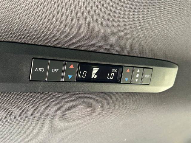 Certified 2025 Toyota Sienna XSE w/ XSE Plus Package FWD image 26
