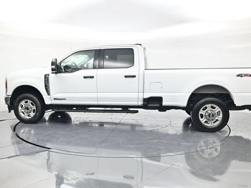 Used 2025 Ford F350 XLT AWD/4WD image 8