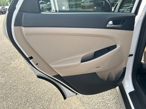 Used 2018 Hyundai Tucson SEL Plus w/ Cargo Package FWD image 21