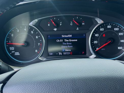 Used 2020 Chevrolet Traverse RS FWD image 9