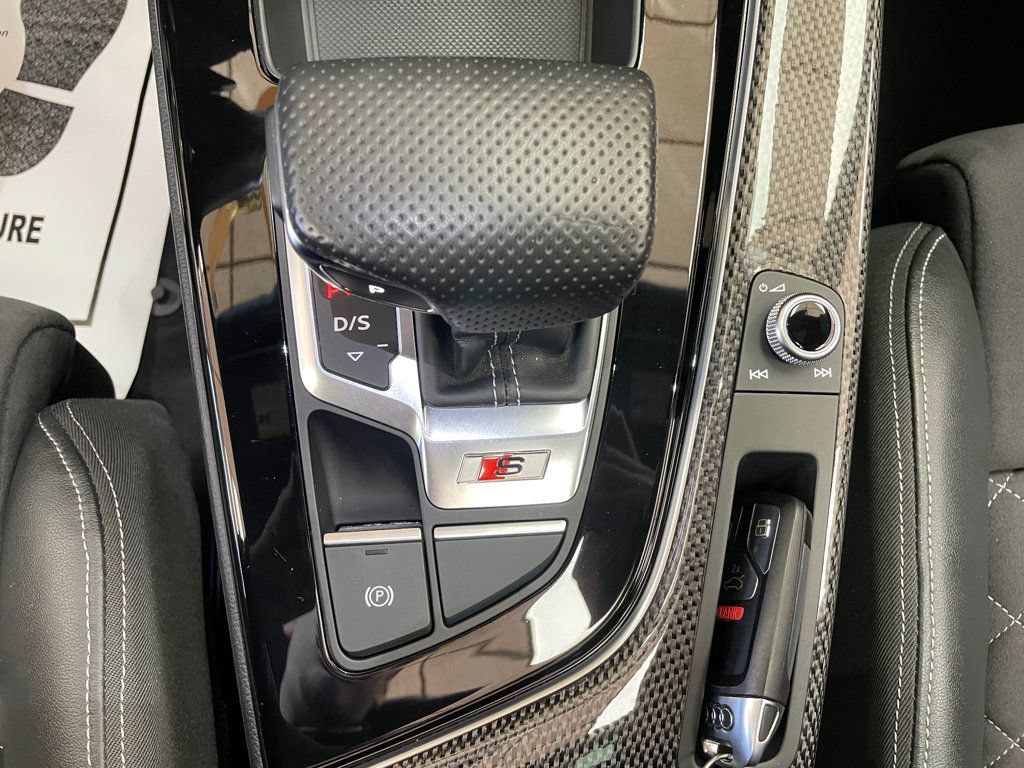 Used 2023 Audi S4 Premium w/ Convenience Package AWD/4WD image 35