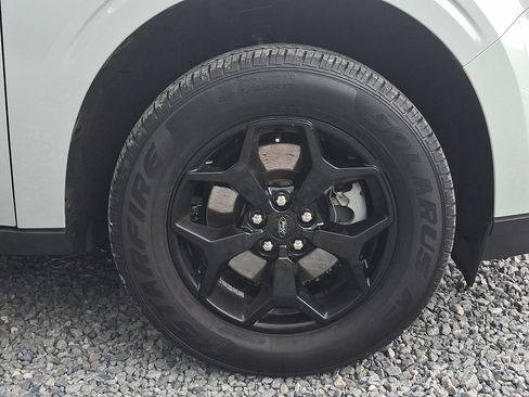 Used 2022 Ford Maverick XLT w/ Equipment Group 300A Standard AWD/4WD image 9