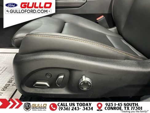 Used 2025 Cadillac CT5 Sport w/ Technology Package RWD image 21