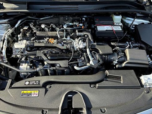Certified 2025 Toyota Corolla SE FWD image 17