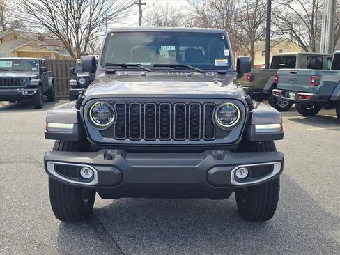 New 2026 Jeep Gladiator Sport image 15