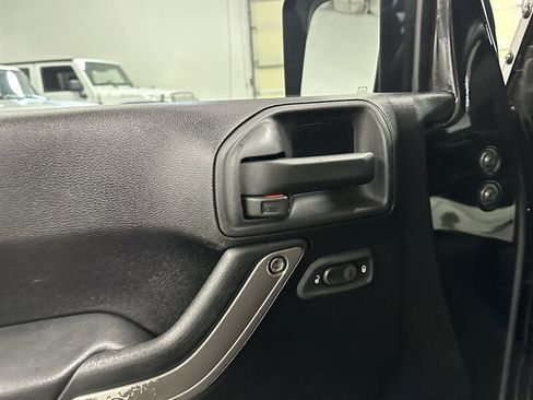 Used 2011 Jeep Wrangler Sport AWD/4WD image 26