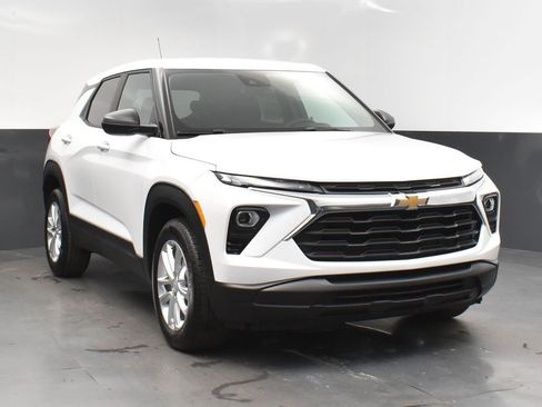 New 2025 Chevrolet TrailBlazer LS w/ LS Convenience Package image 9