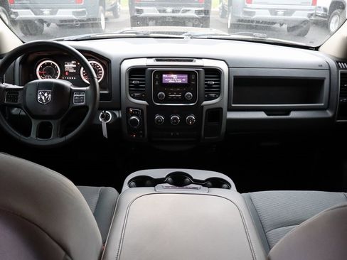 Used 2017 RAM 1500 Express image 14