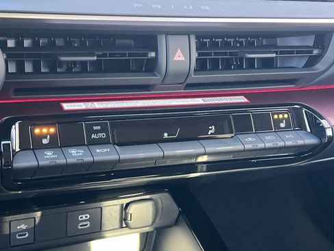 New 2026 Toyota Prius Plug-In Hybrid image 15