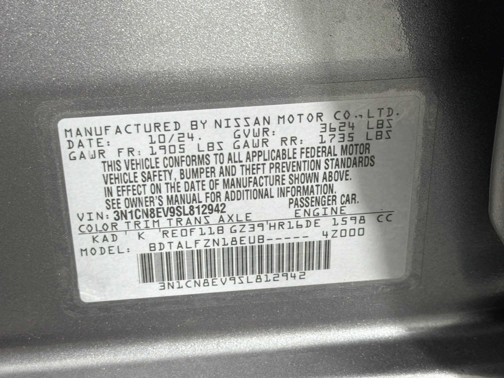 Used 2025 Nissan Versa SV FWD image 12