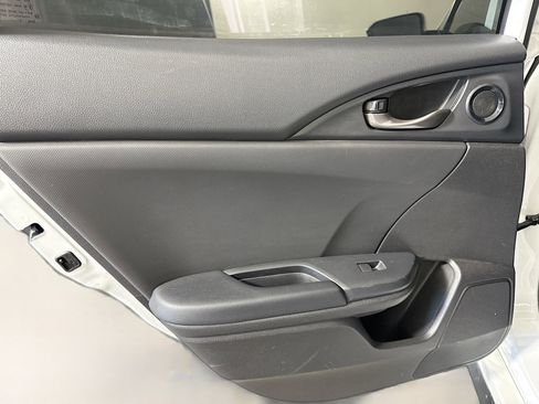 Used 2021 Honda Civic Sport image 26