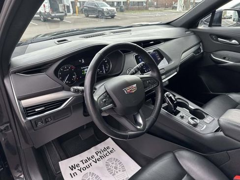 Certified 2023 Cadillac XT4 Premium Luxury w/ Cold Weather Package AWD/4WD image 19