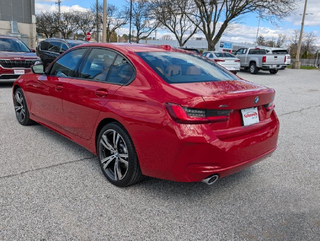 Used 2023 BMW 330i xDrive Sedan w/ Premium Package AWD/4WD image 3