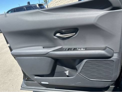 New 2026 Lexus UX 300h FWD image 13