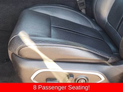 Used 2024 Jeep Wagoneer Series II w/ Flexible Seating Group AWD/4WD image 31