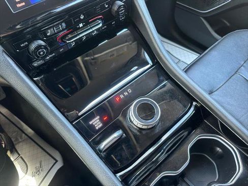Certified 2022 Jeep Grand Cherokee Limited AWD/4WD image 8