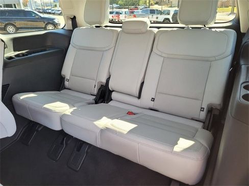 New 2025 Ford Expedition Platinum w/ Driver's Package image 13