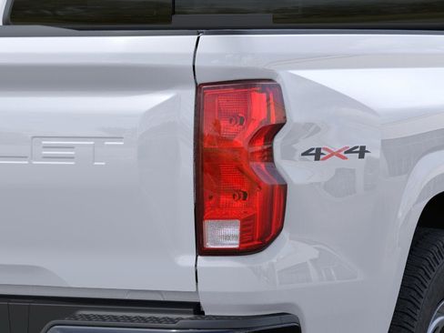 New 2026 Chevrolet Colorado W/T AWD/4WD image 11
