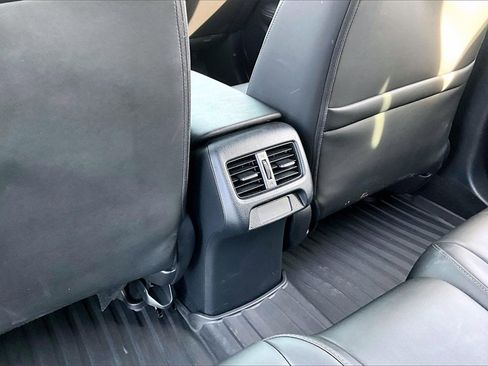 Certified 2025 Acura ADX AWD image 33