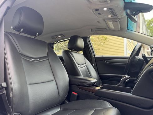 Used 2018 Cadillac XTS w/ Rear Seat Comfort Package image 15