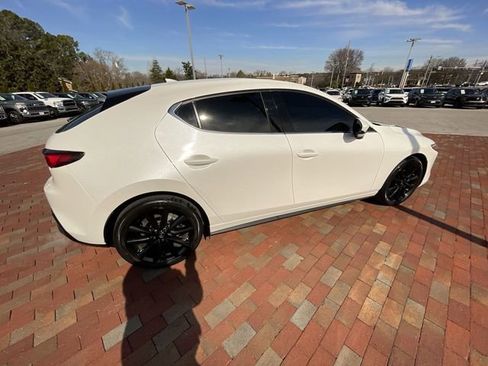 Used 2022 MAZDA MAZDA3 s image 36