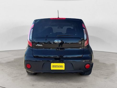 Used 2019 Kia Soul FWD image 6