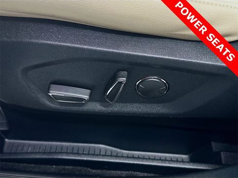 Used 2019 Ford Edge SEL w/ Equipment Group 201A image 36