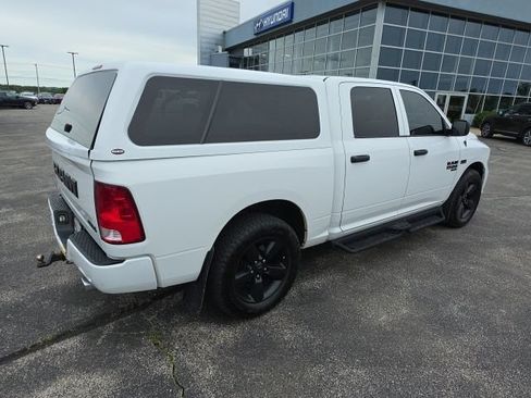 Used 2019 RAM 1500 Express w/ Wheel & Sound Group AWD/4WD image 3