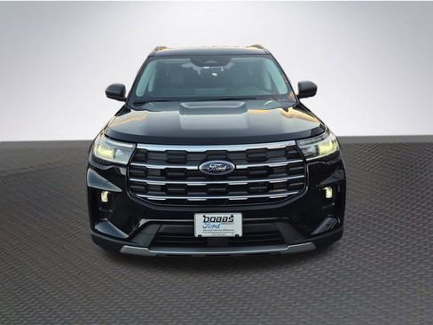New 2026 Ford Explorer Active w/ Active Comfort Package image 3