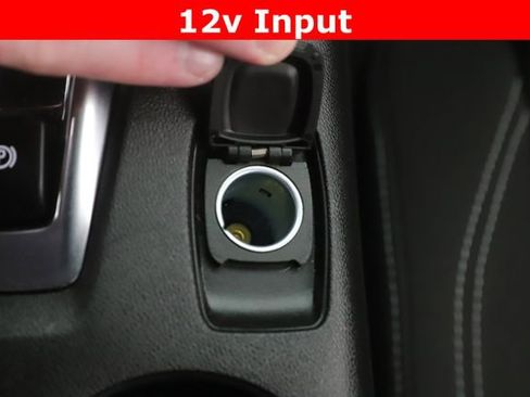 Used 2021 Chevrolet Camaro LT w/ Technology Package image 22