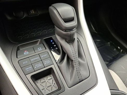 Certified 2025 Toyota RAV4 XLE image 12