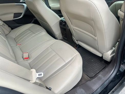 Used 2017 Buick Regal Premium w/ Driver Confidence Package #1 FWD image 23