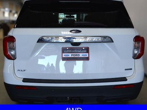 Certified 2020 Ford Explorer XLT w/ Comfort Package AWD/4WD image 5