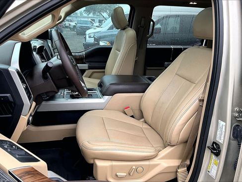 Used 2018 Ford F150 Lariat image 11