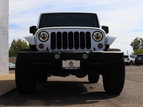 Used 2015 Jeep Wrangler Unlimited Sport w/ Max Tow Package AWD/4WD image 19