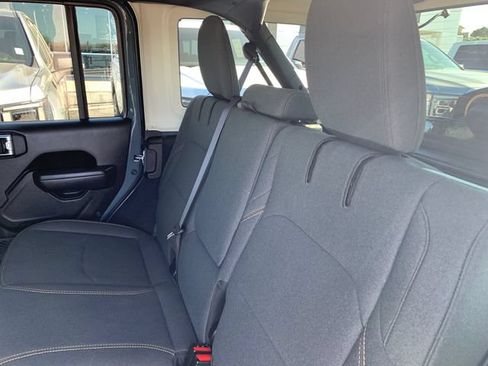 Used 2025 Jeep Wrangler Unlimited Sport S 4xe AWD/4WD image 13