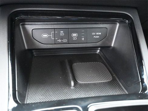 Used 2025 Kia K5 GT-Line image 29