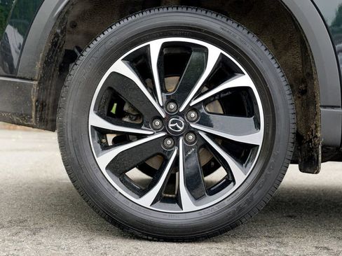 Used 2023 MAZDA CX-5 AWD 2.5 S w/ Premium Package image 13