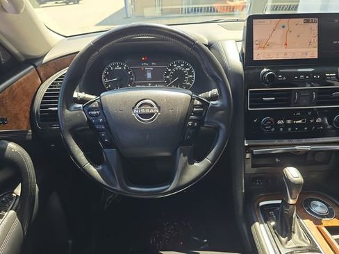 Used 2024 Nissan Armada SL w/ Captain's Chairs Package RWD image 12
