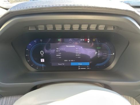 Certified 2024 Volvo XC90 T8 Ultimate image 26